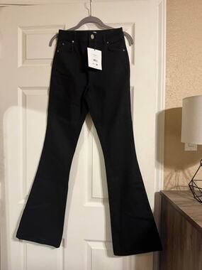 ALIGNE Slim Flare Mid Rise Jeans Jet Black Size W26 NWT